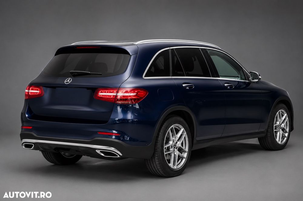 Mercedes-Benz GLC - 9