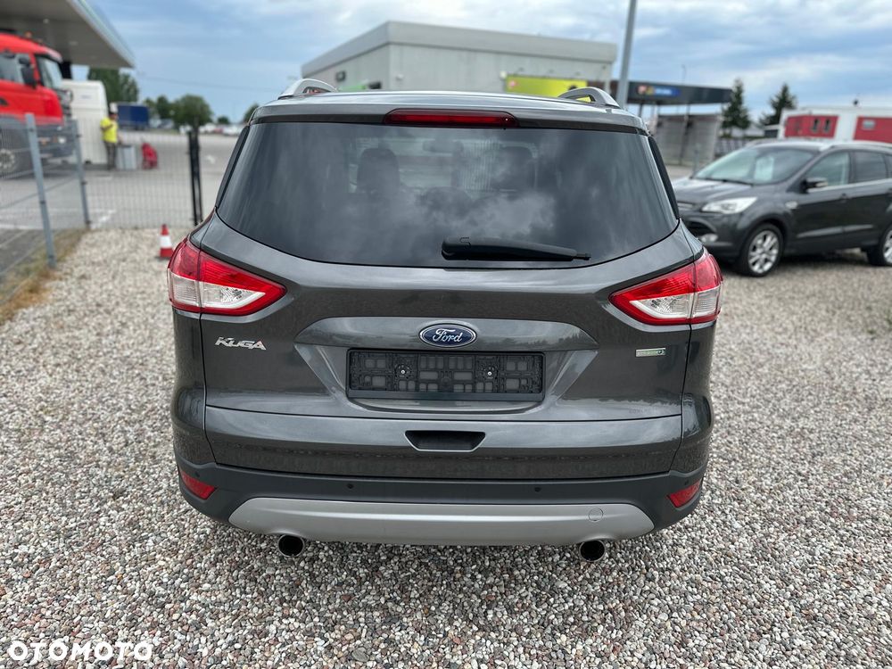 Ford Kuga - 4