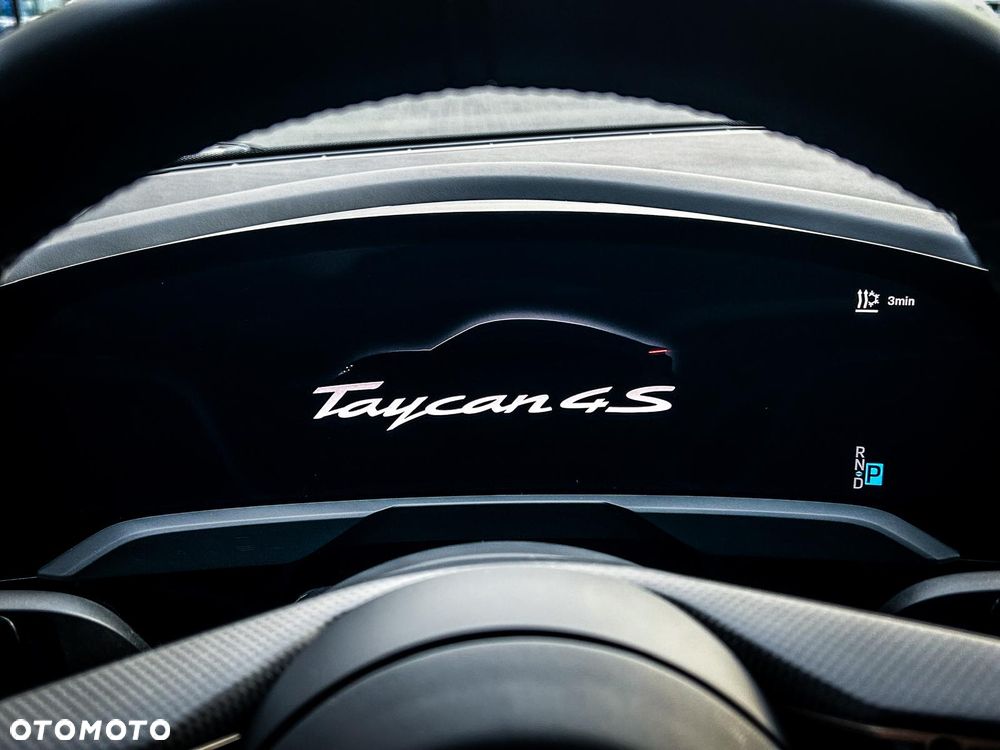 Porsche Taycan 105kWh 4S Performance Plus - 16