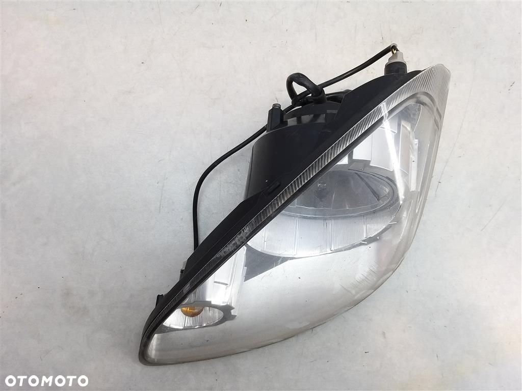 Reflektor lampa przód lewa Microcar M.GO 2011R - 4