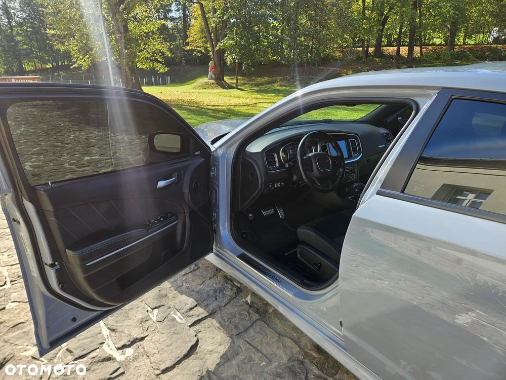 Dodge Charger 3.6 GT - 26