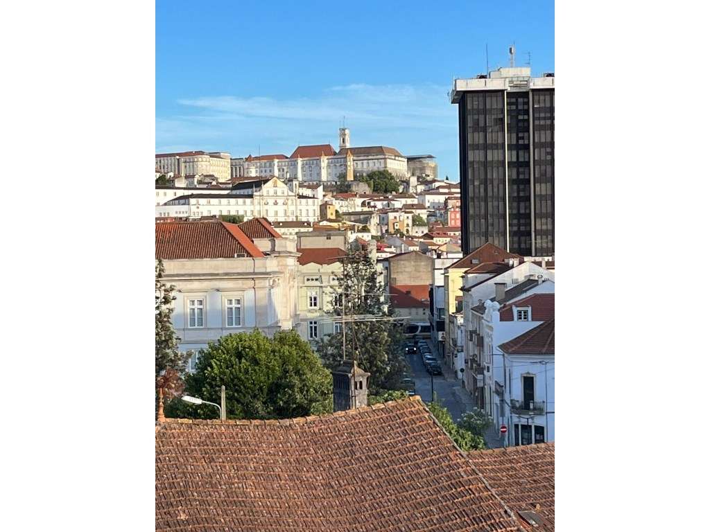 Quarto com quarto de banho privativo para arrendar na rua da Figuei... - Grande imagem: 4/8