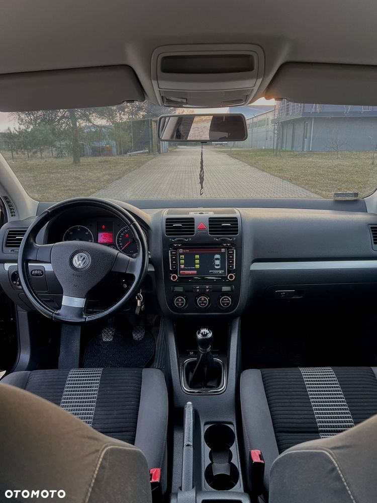 Volkswagen Golf 1.9 TDI Trendline - 8