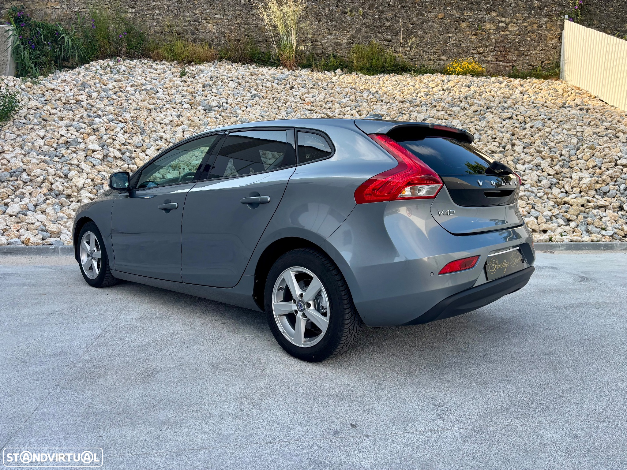 Volvo V40 1.6 D2 Kinetic Eco - 23