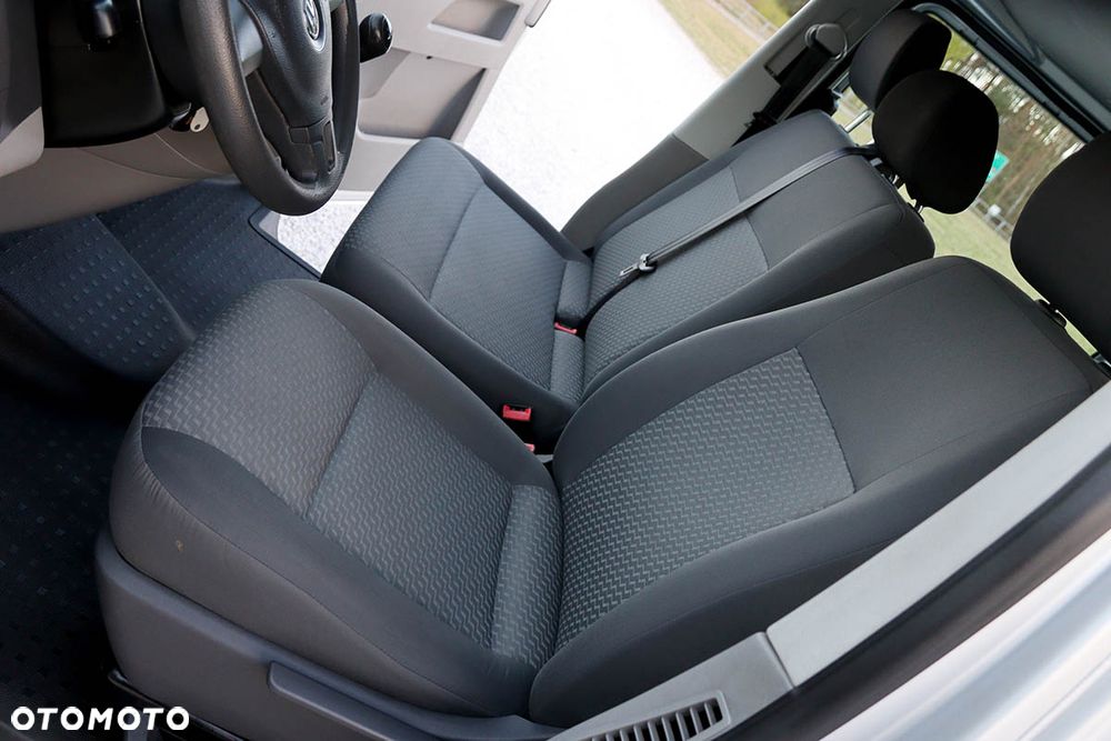 Volkswagen Transporter - 24