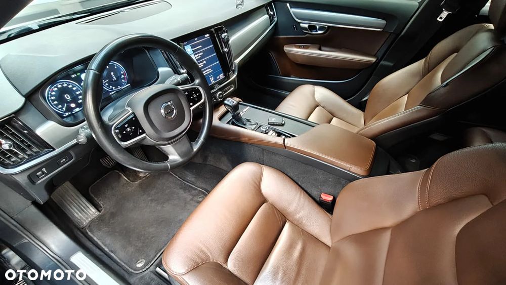 Volvo V90 D4 Geartronic Momentum - 9