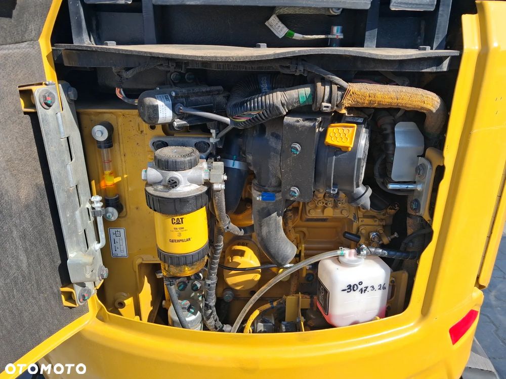 Caterpillar 301.8 - 10