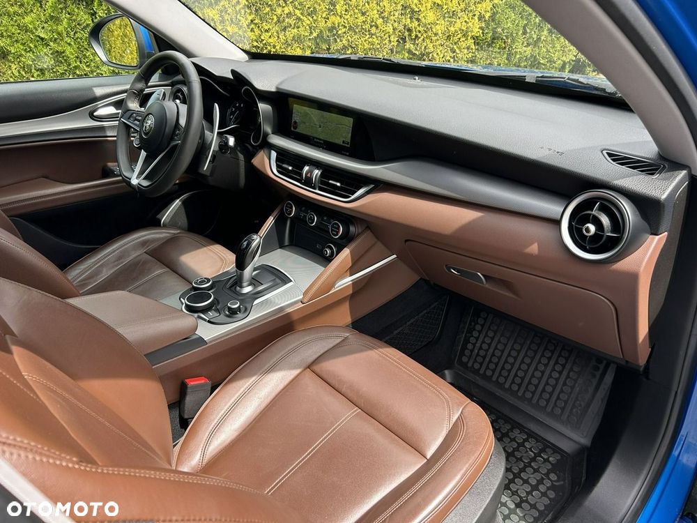 Alfa Romeo Stelvio 2.0 Turbo Executive Q4 - 16
