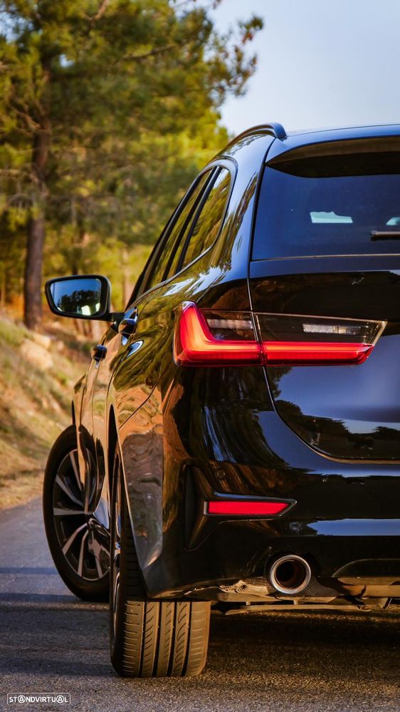 BMW 330 e Touring Aut. Sport Line - 23
