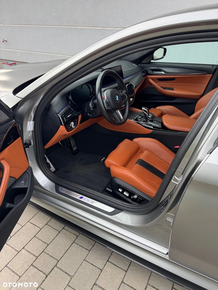 BMW M5 Competition - 6