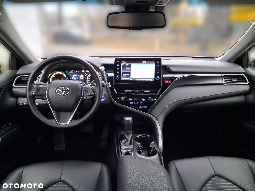 Toyota Camry 2.5 Hybrid Prestige CVT - 9