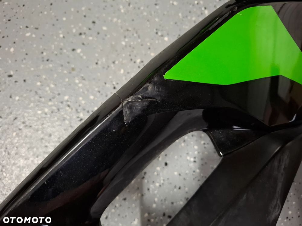 Kawasaki KLE 650 Versys owiewka czacha czasza boczek - 13