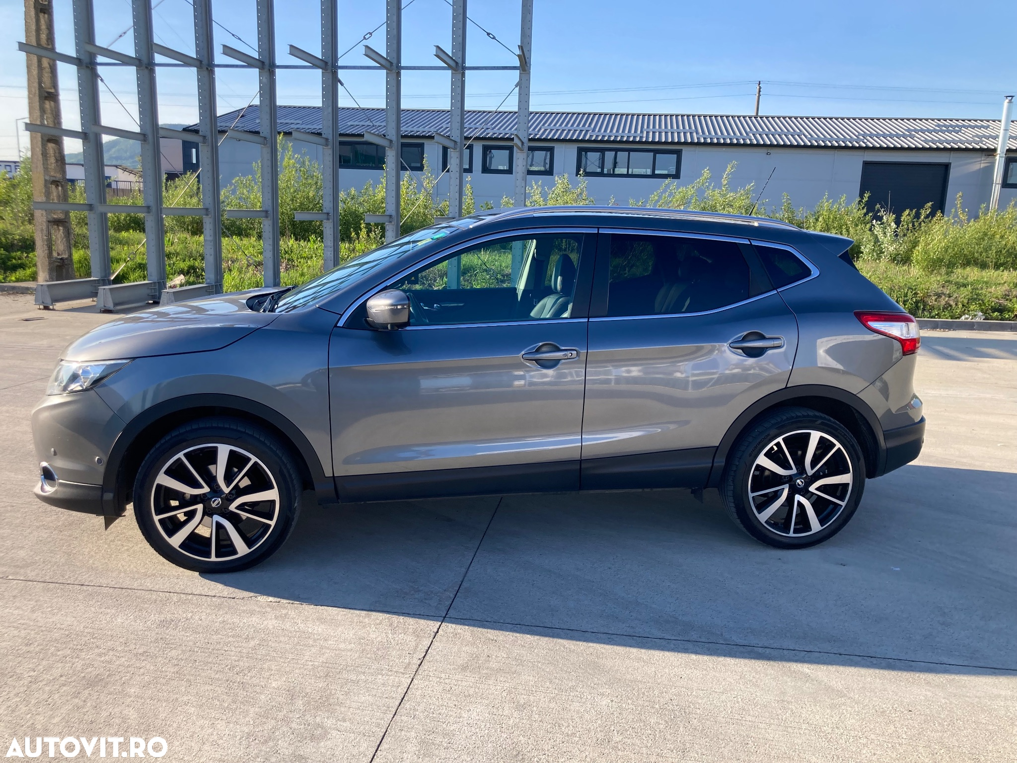 Nissan Qashqai 1.6 DCI Start/Stop X-TRONIC Tekna - 3