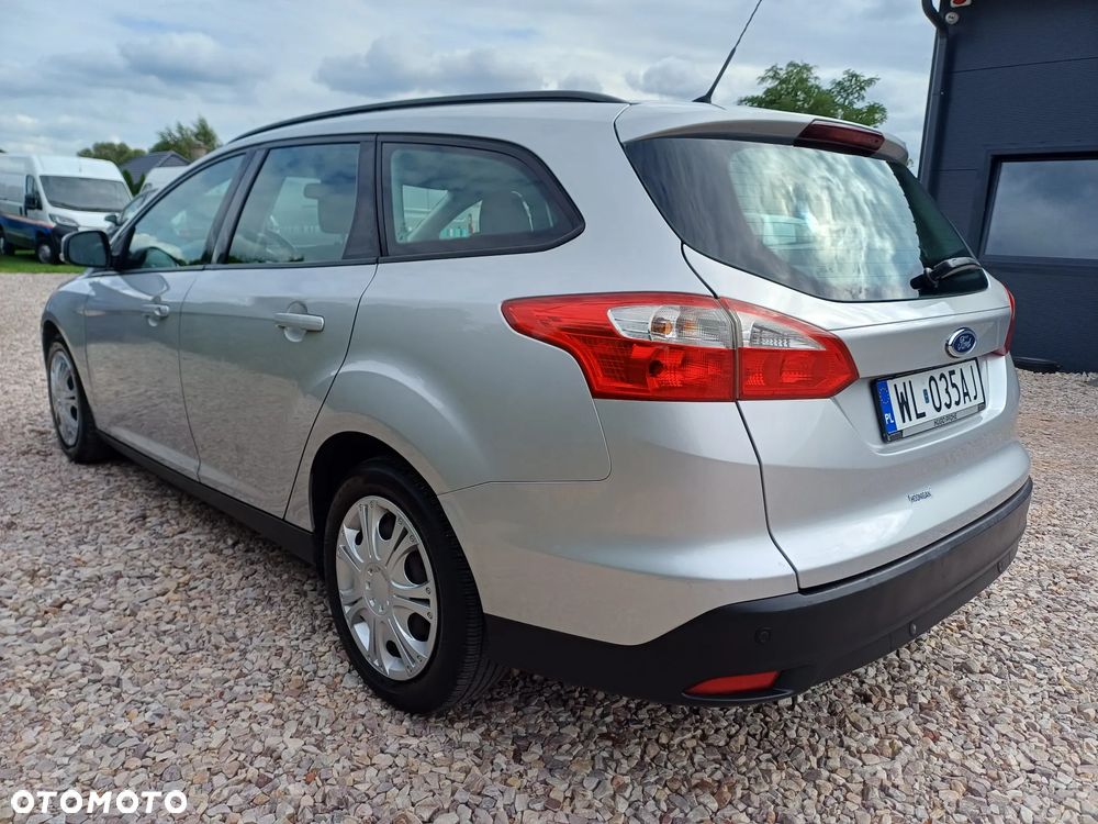 Ford Focus 1.6 Ambiente - 15