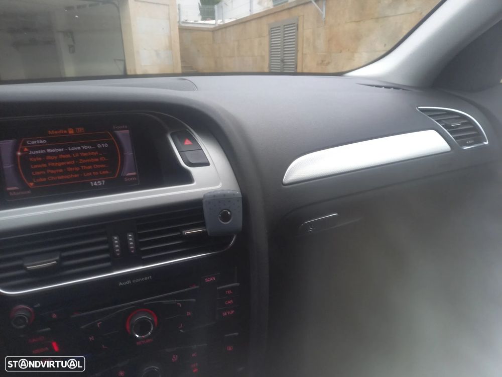 Audi A4 Avant 2.0 TDI - 2