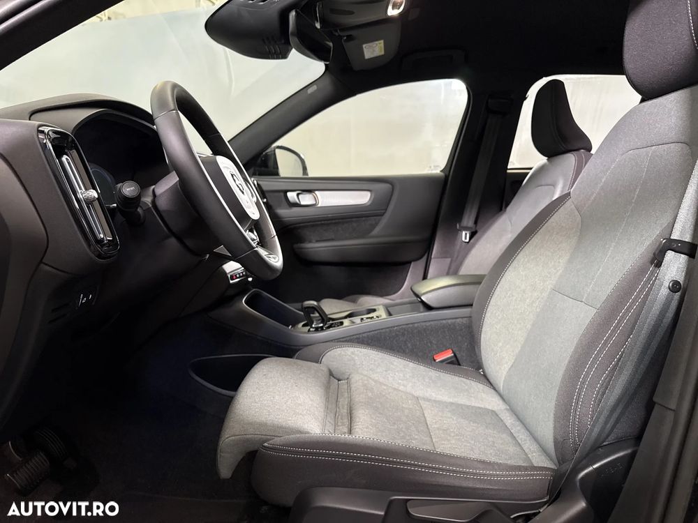 Volvo XC 40 - 22