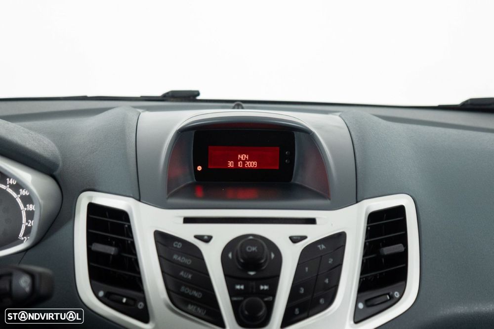 Ford Fiesta 1.25 Titanium - 22