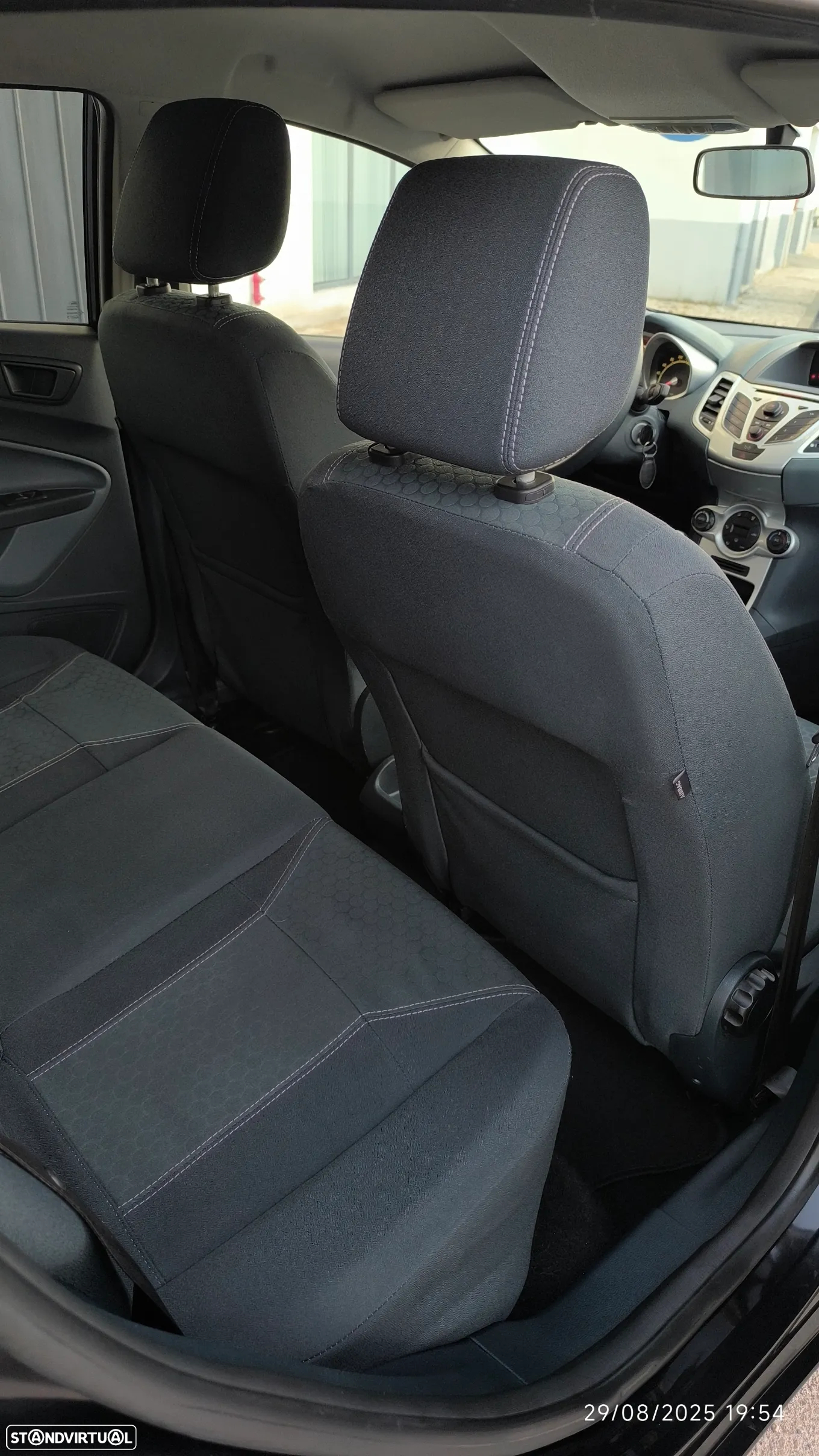 Ford Fiesta 1.25 Titanium - 39
