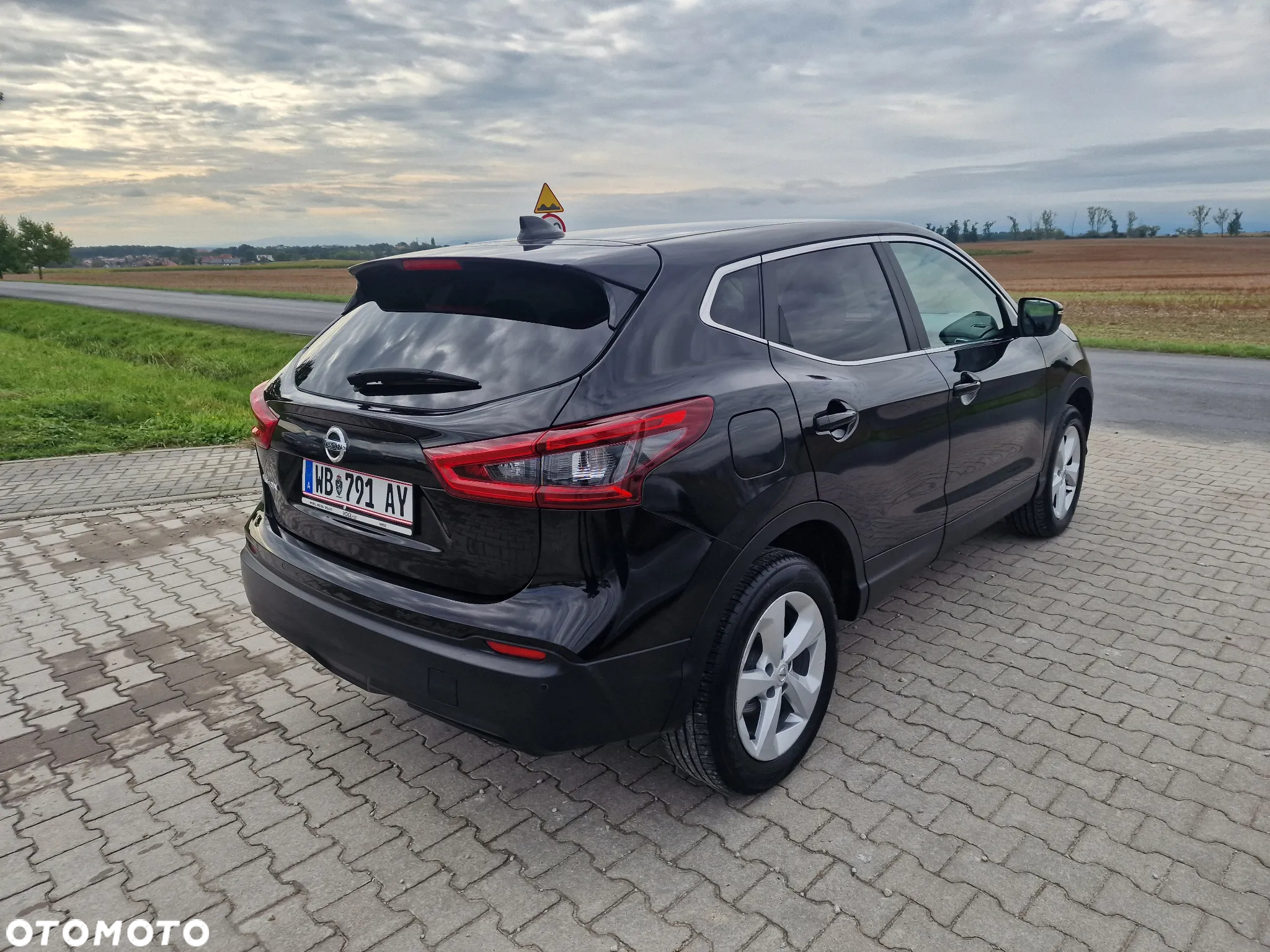 Nissan Qashqai 1.2 DIG-T Acenta EU6 - 13