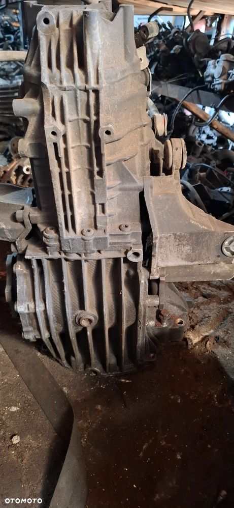 SKRZYNIA BIEGÓW 1.8T 150KM EZG VW PASSAT B5 AUDI - 2