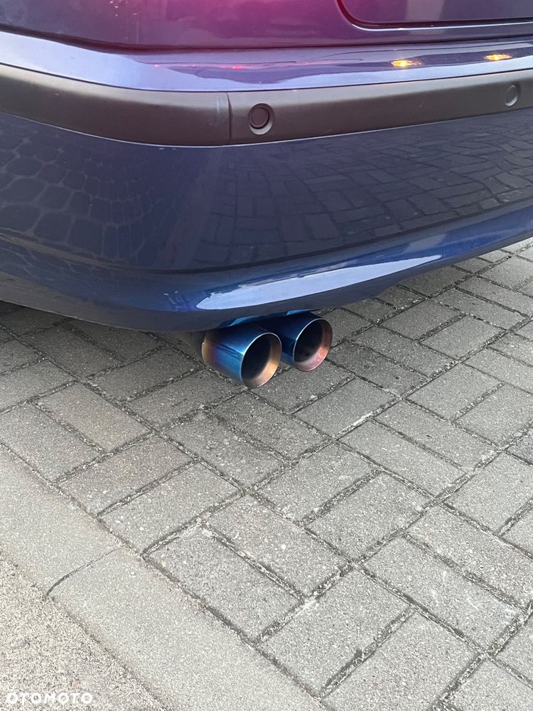 BMW Seria 3 320i - 10