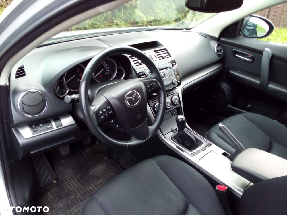 Mazda 6 2.0 Exclusive + - 3