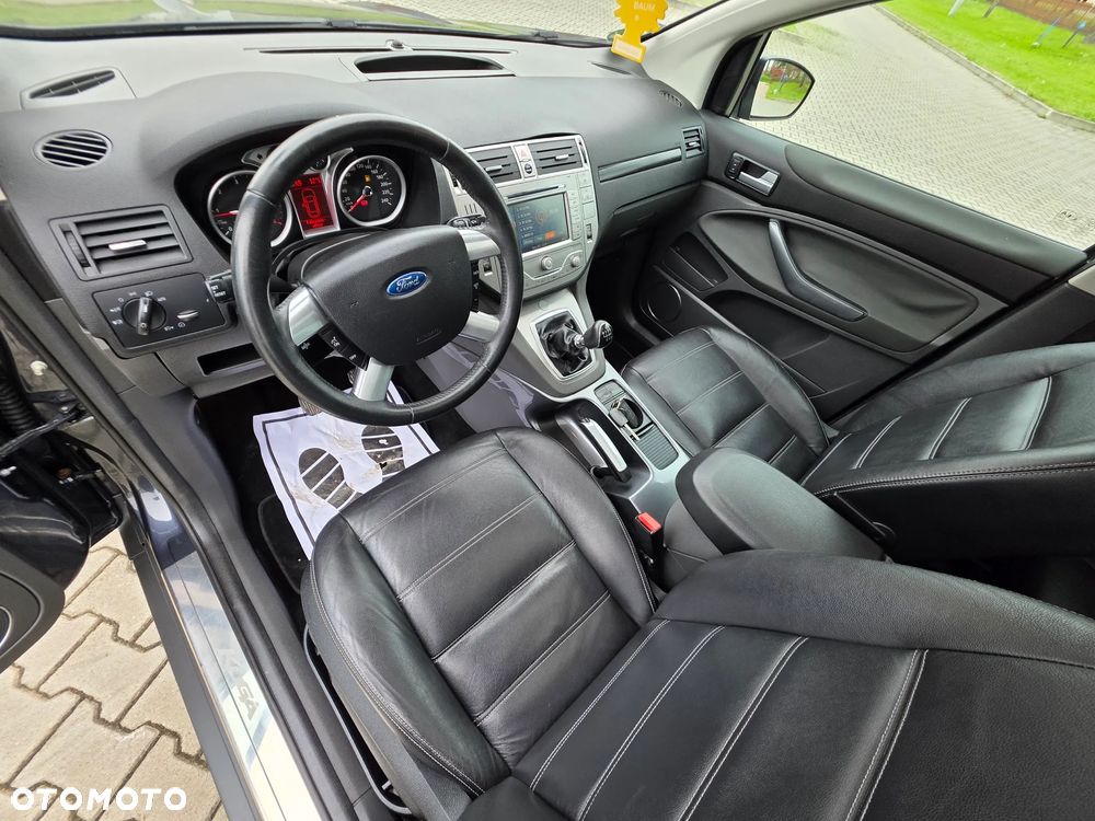 Ford Kuga 2.0 TDCi 4x4 Titanium - 21