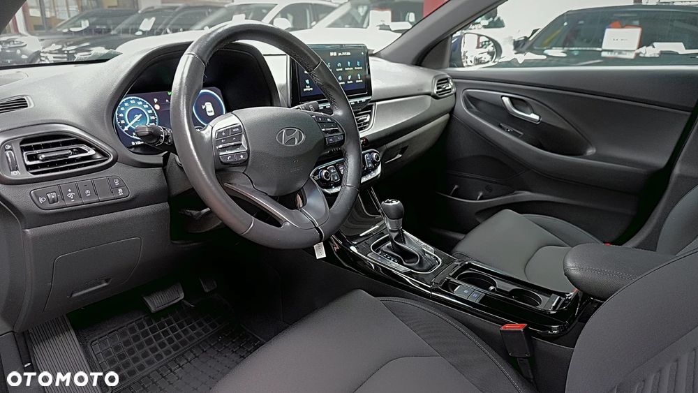 Hyundai i30 1.5 T-GDI 48V Smart Plus DCT - 13