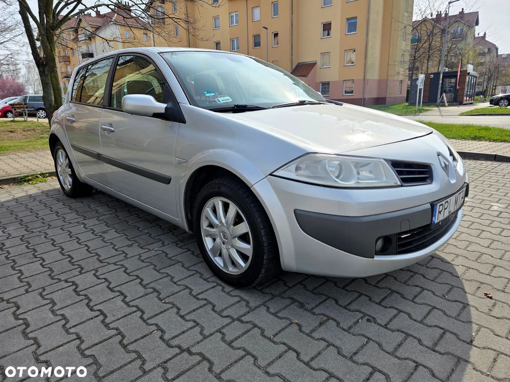 Renault Megane 1.6 16V Air - 12