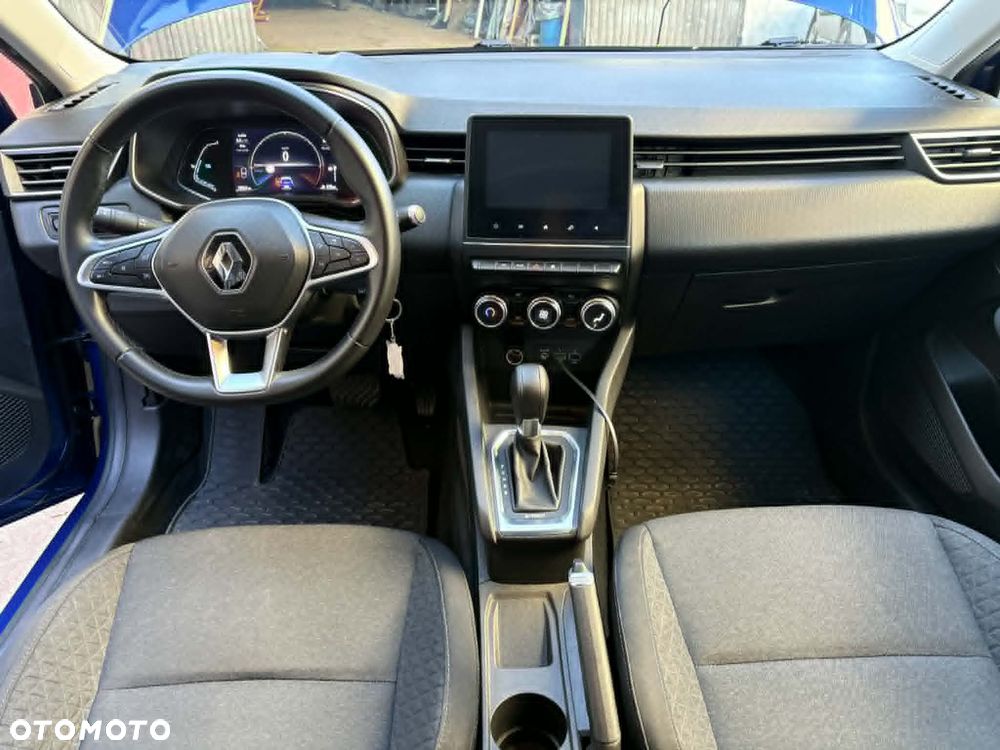 Renault Clio - 7