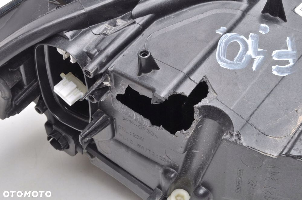 BMW 1 F40 LAMPA LEWA PRZEDNIA LEWY PRZÓD UK 5A1E057 - 9