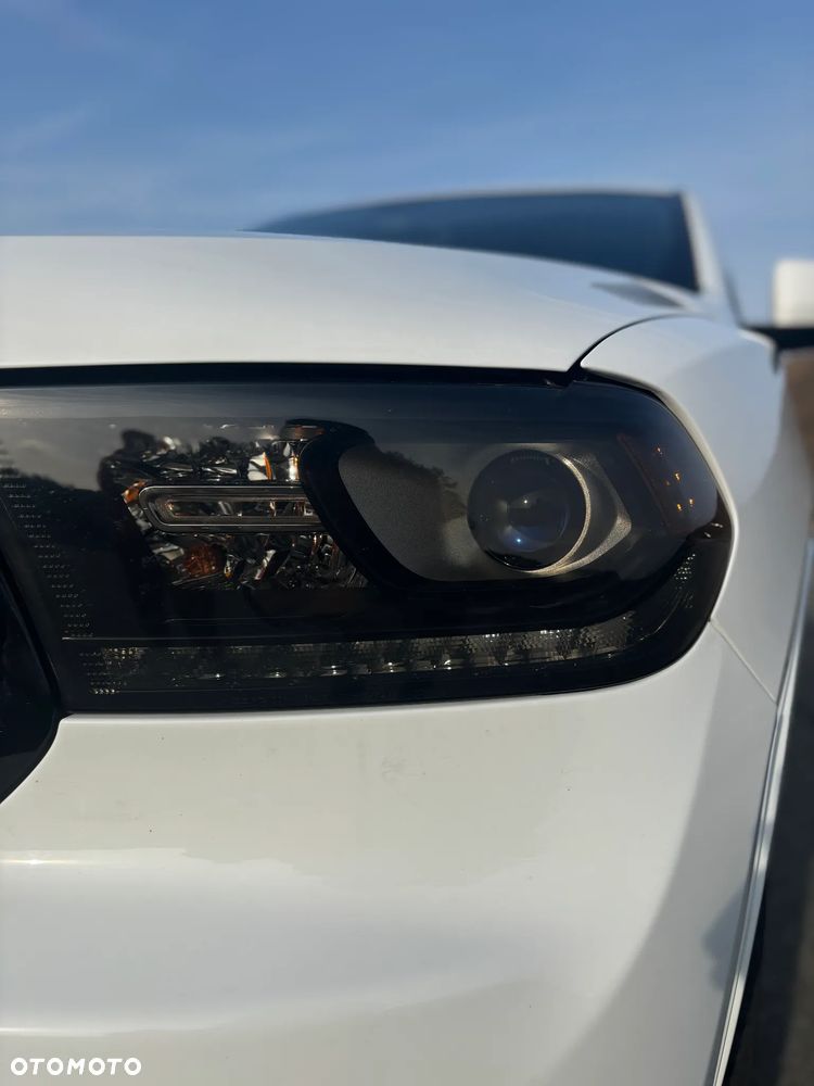 Dodge Durango - 10