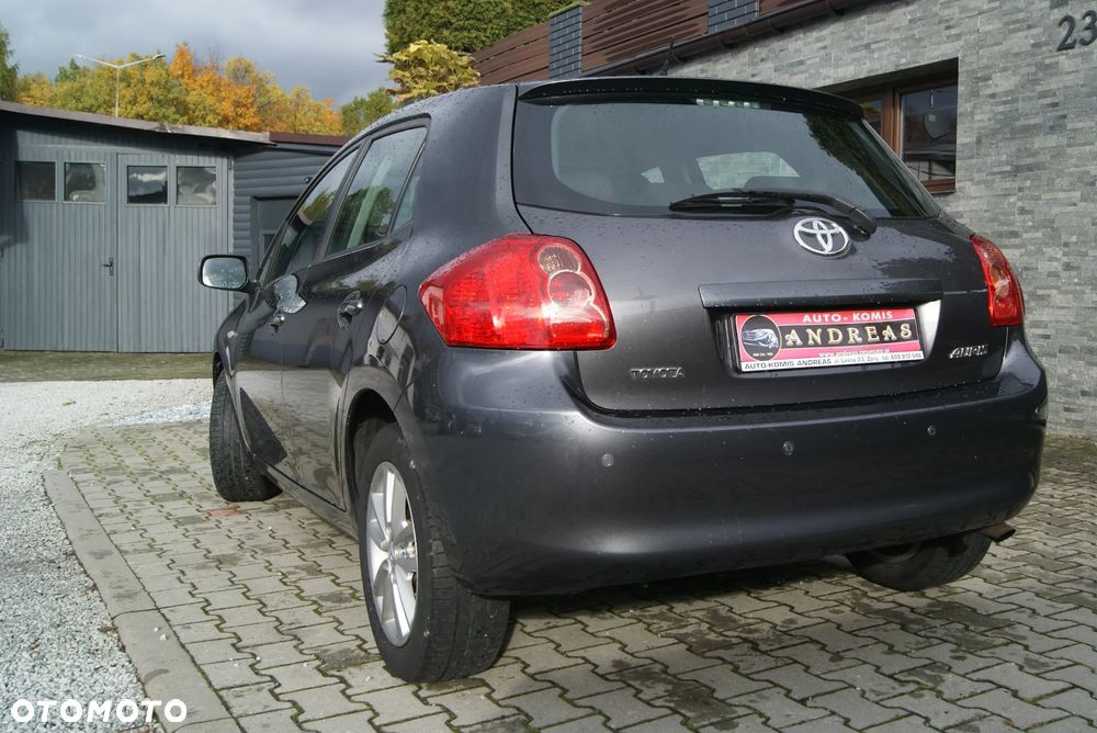 Toyota Auris 1.4 VVT-i - 4