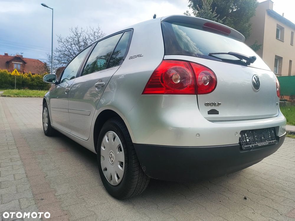 Volkswagen Golf 1.6 Goal - 14