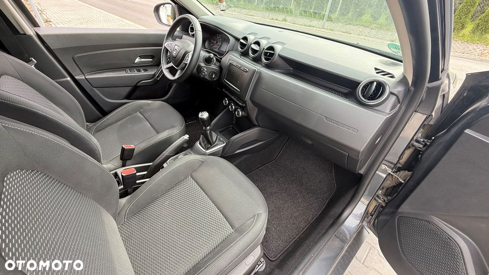Dacia Duster 1.6 SCe Prestige - 19