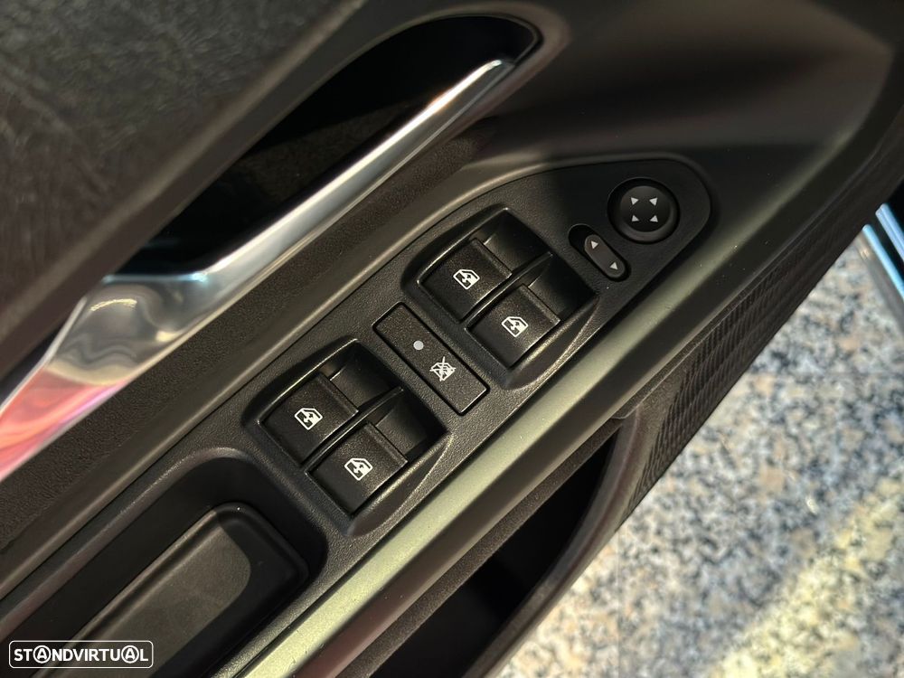 Fiat Tipo 1.6 M-Jet Lounge J17 DCT - 9