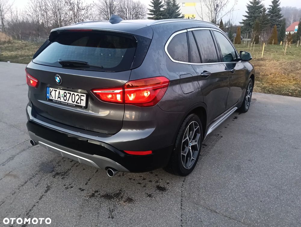 BMW X1 - 15