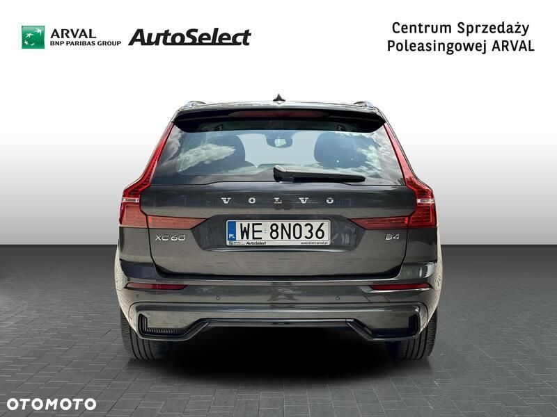Volvo XC 60 B4 B Plus Dark - 5