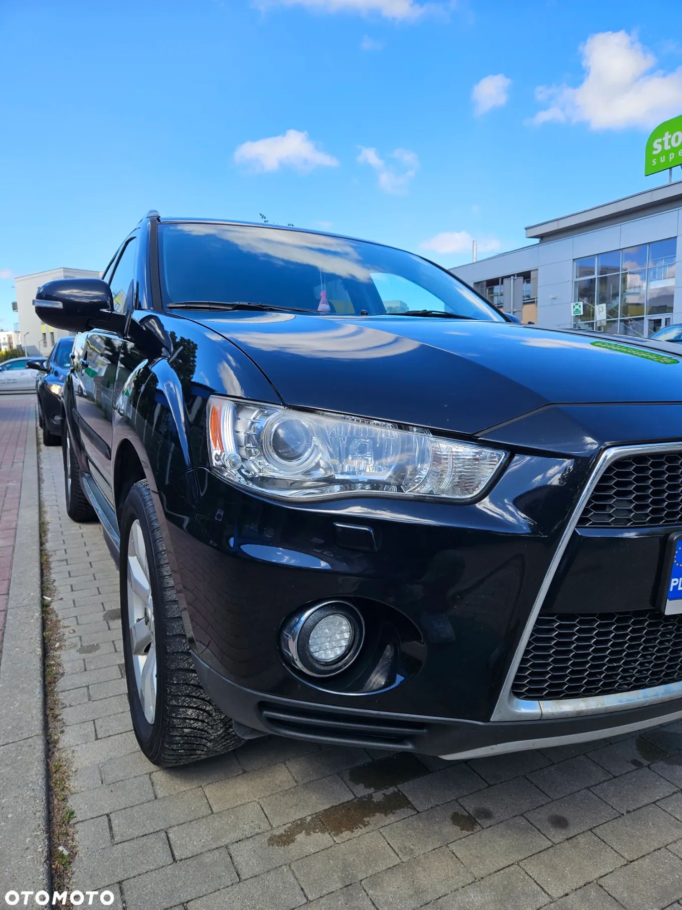 Mitsubishi Outlander 2.2 DID Intense EU5 - 1