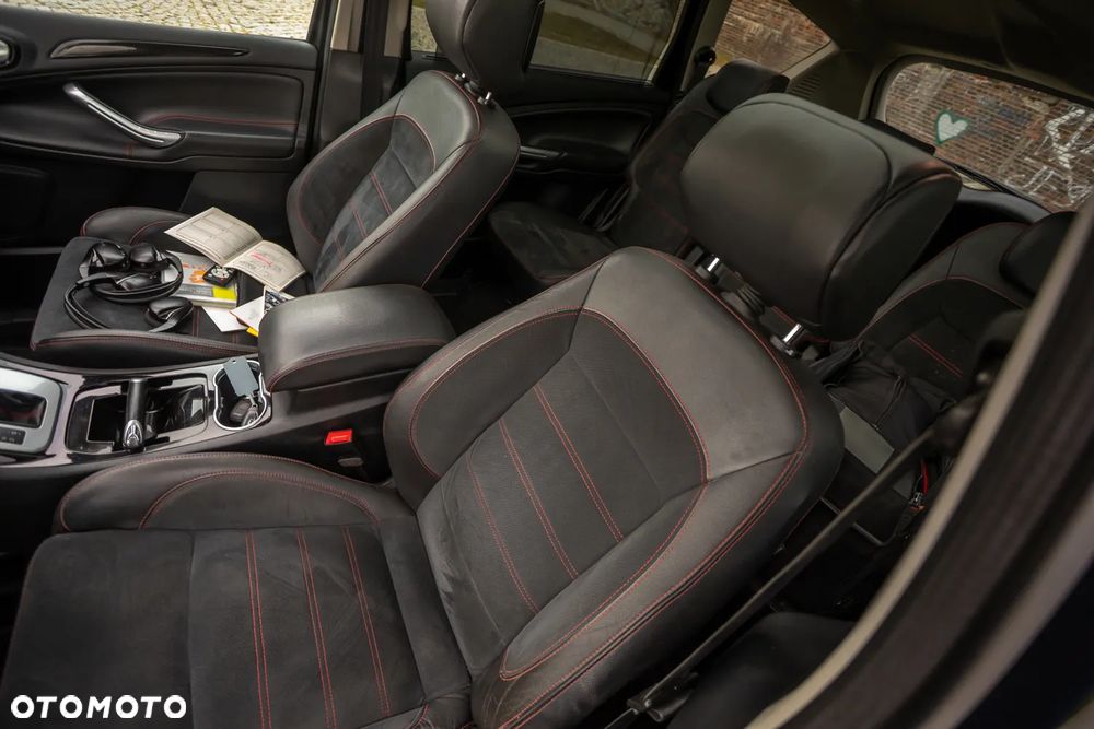 Ford S-Max - 6