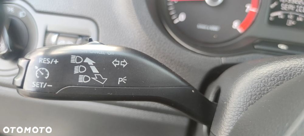 Volkswagen Polo 1.2 Blue Motion Technology MATCH - 24