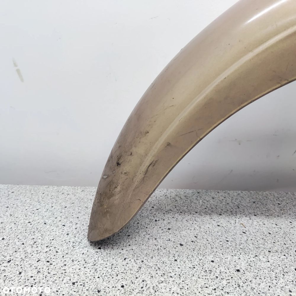 Błotnik przód, przedni Aprilia Scarabeo 50 - 12