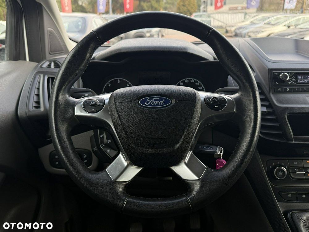 Ford Transit Connect - 18
