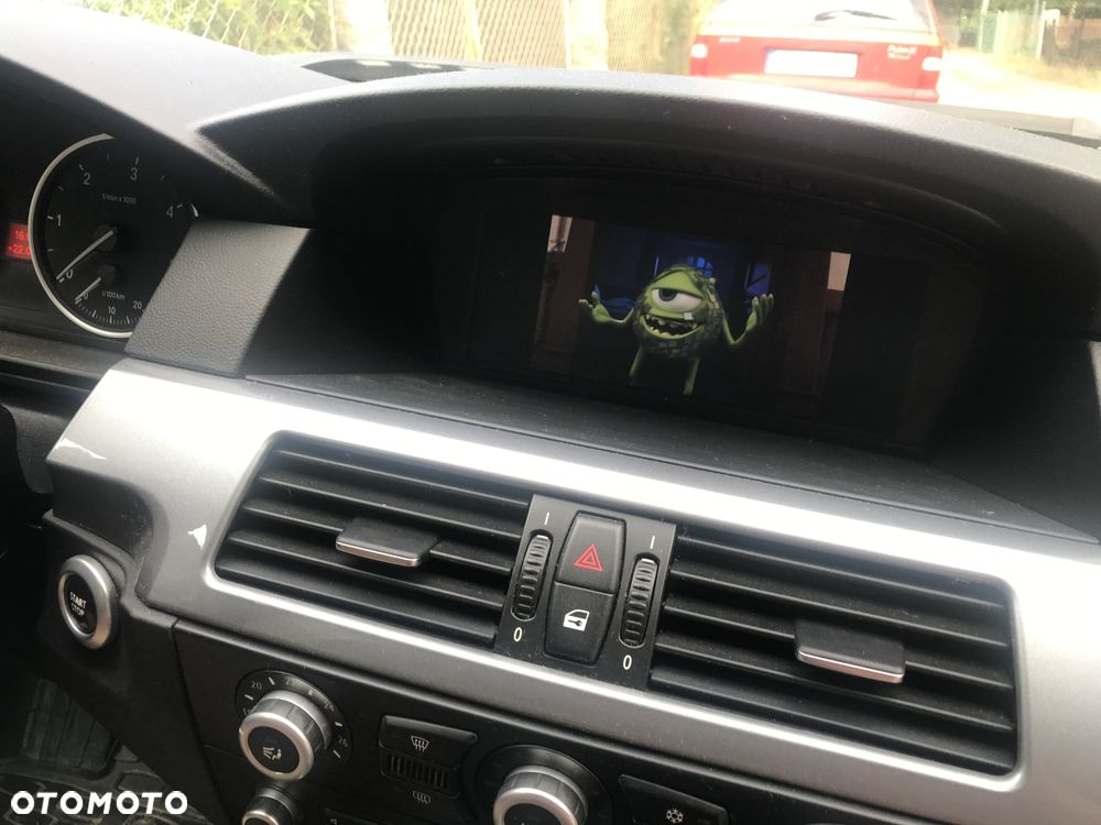 BMW Seria 5 520d - 7