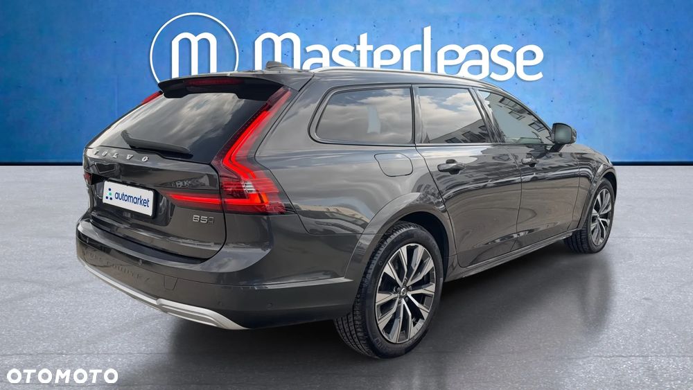 Volvo V90 Cross Country B5 D AWD Ultimate - 5