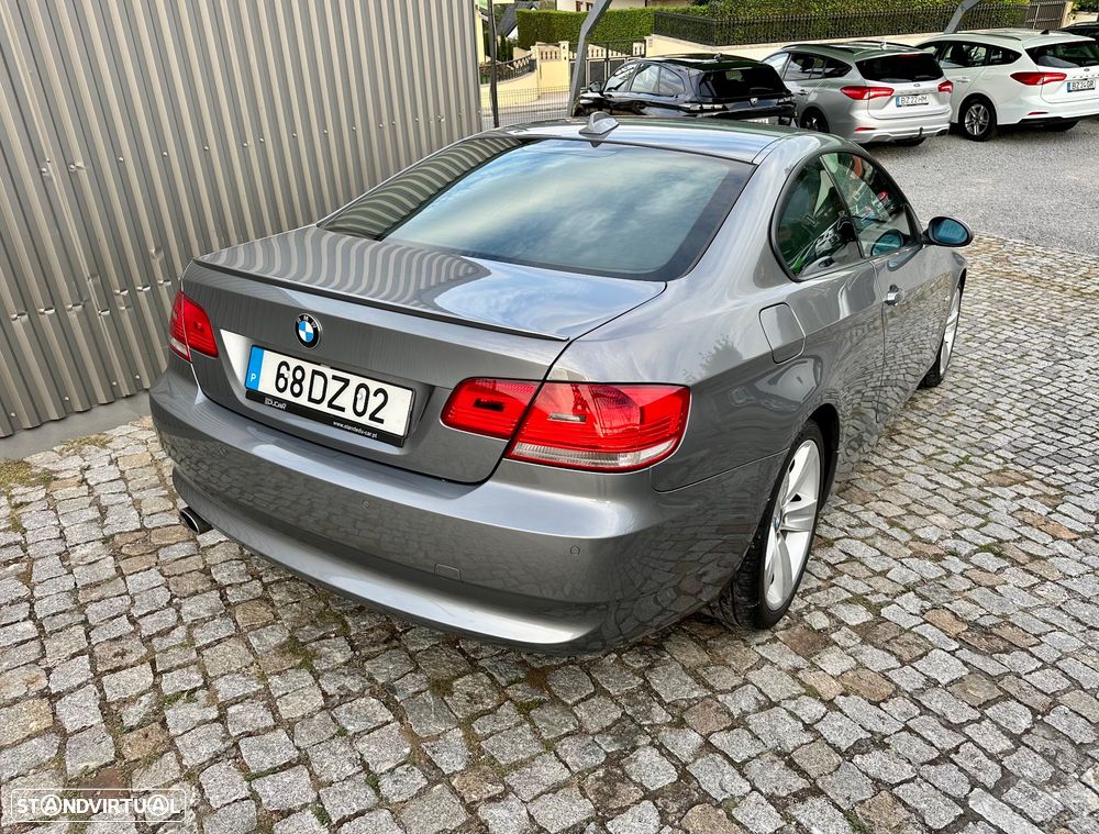 BMW 320 d Coupe - 15