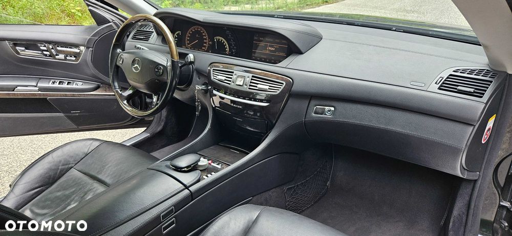 Mercedes-Benz CL - 7