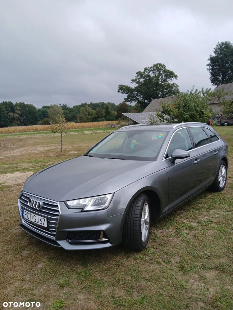 Audi A4 Avant 35 TDI Sport S tronic - 1