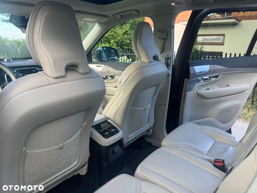 Volvo XC 90 T8 AWD Plug-In Hybrid Inscription 7os - 14
