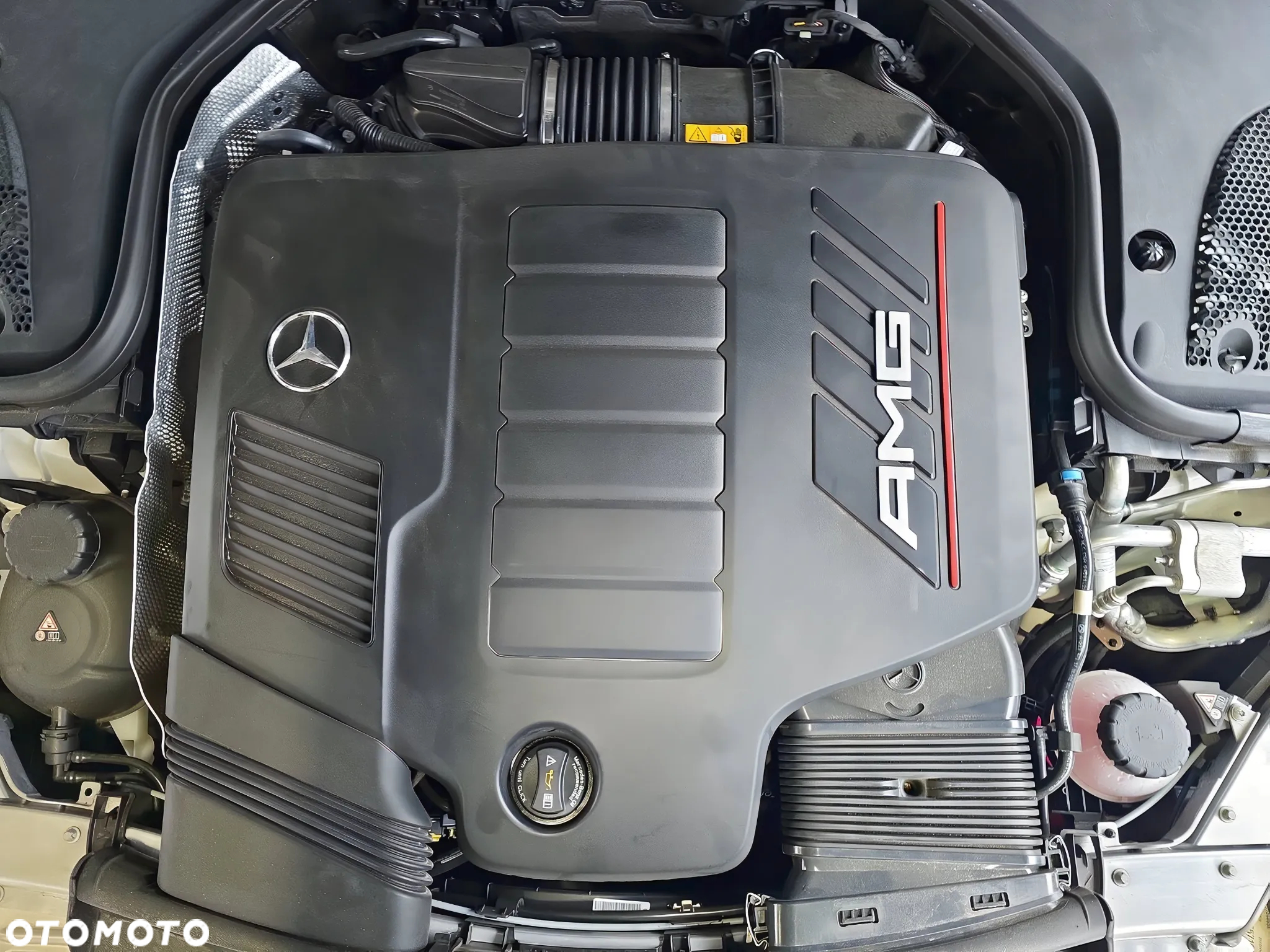 Mercedes-Benz Klasa E AMG 53 4-Matic+ - 11